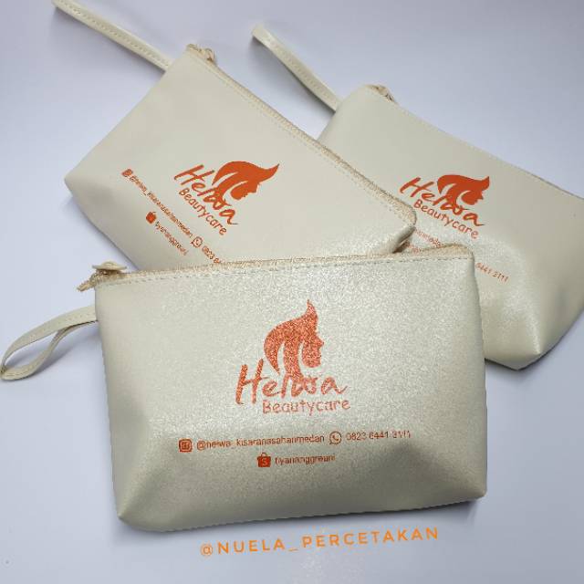 Souvenir Pernikahan Skincare Pouch Kulit Imitasi  20 x 13 